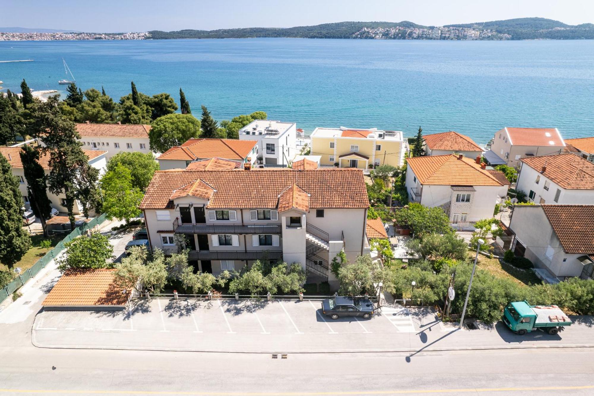 Apartments Villa Ivanka Trogir Exterior foto