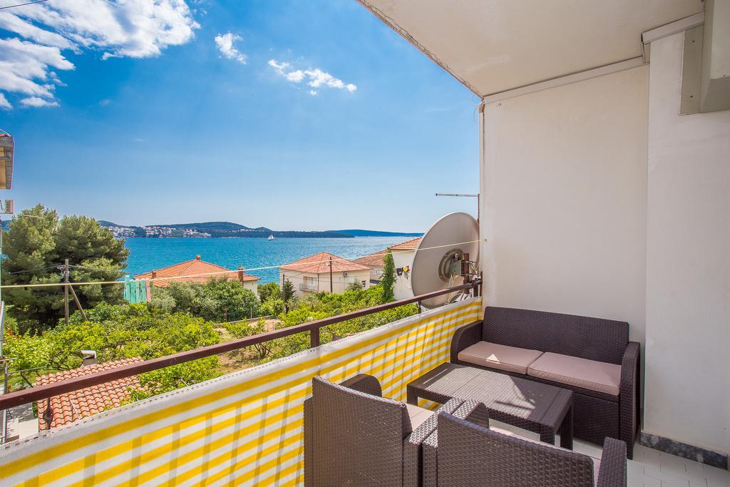 Apartments Villa Ivanka Trogir Exterior foto