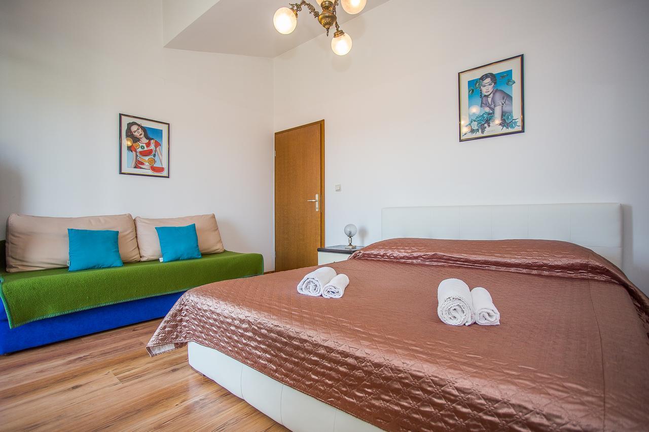 Apartments Villa Ivanka Trogir Exterior foto